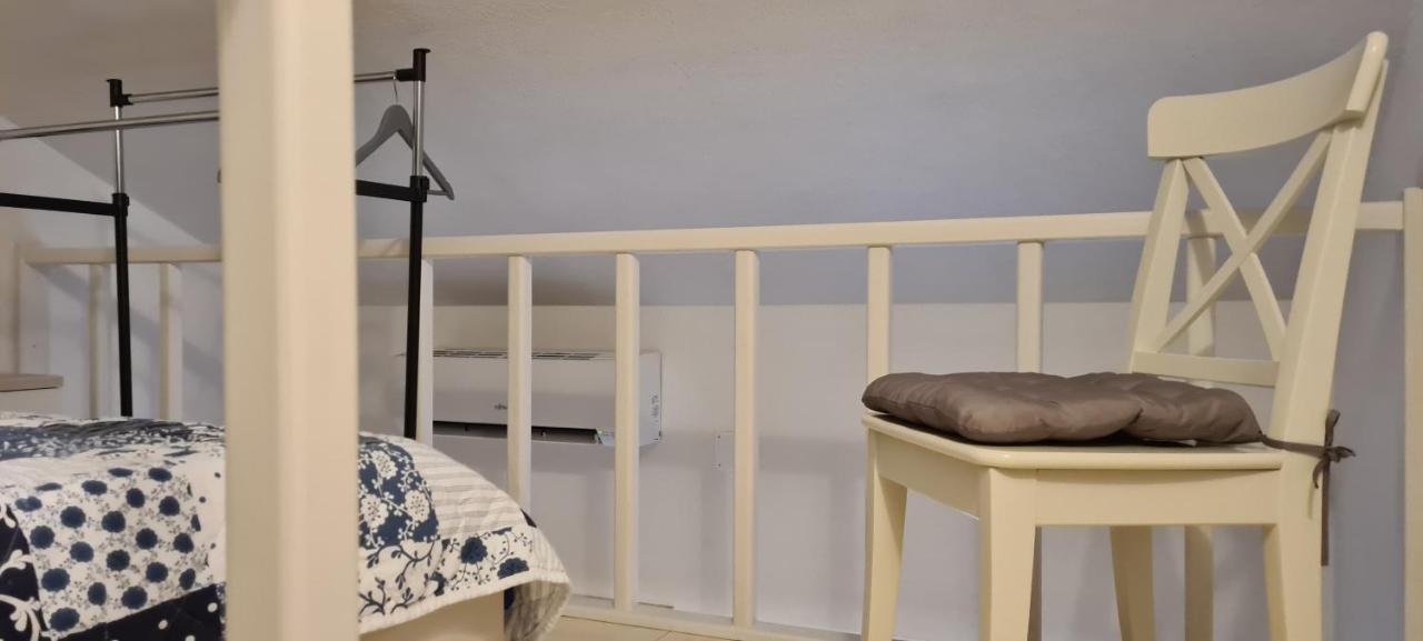Studio Apartman Loreta Cres Luaran gambar