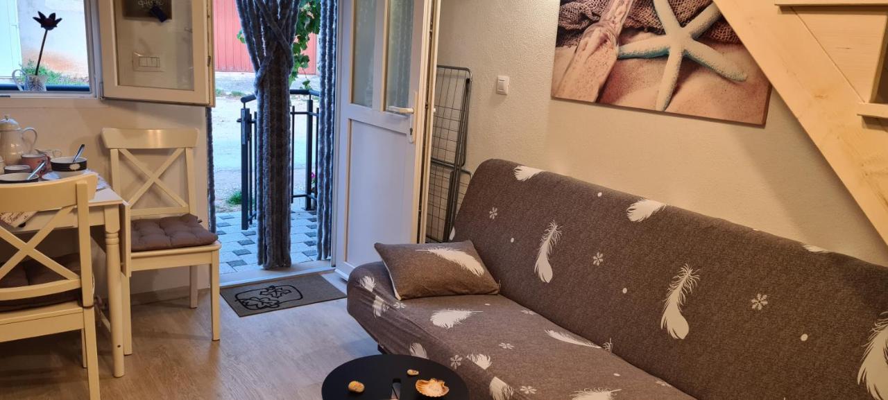 Studio Apartman Loreta Cres Luaran gambar